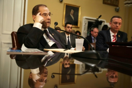 US lawmakers to demand documents in sweeping Trump probe.jpg