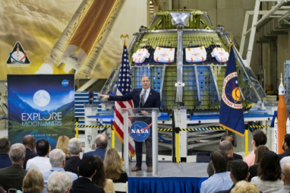US to speed up astronaut return to Moon.jpg