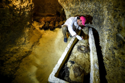 Thousands-year-old Egyptian sarcophagus opened on live TV.jpg