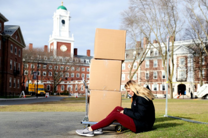 Trump sees crimson as Harvard receives millions in virus aid, wants it back.jpg