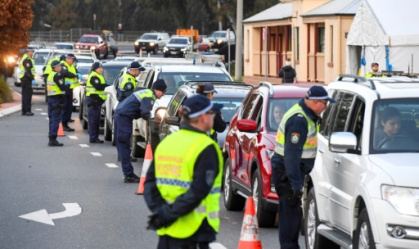 Panic-buying returns as Melbourne braces for lengthy lockdown.jpg