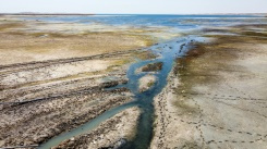drying Euphrates threatens disaster in Syria.jpg