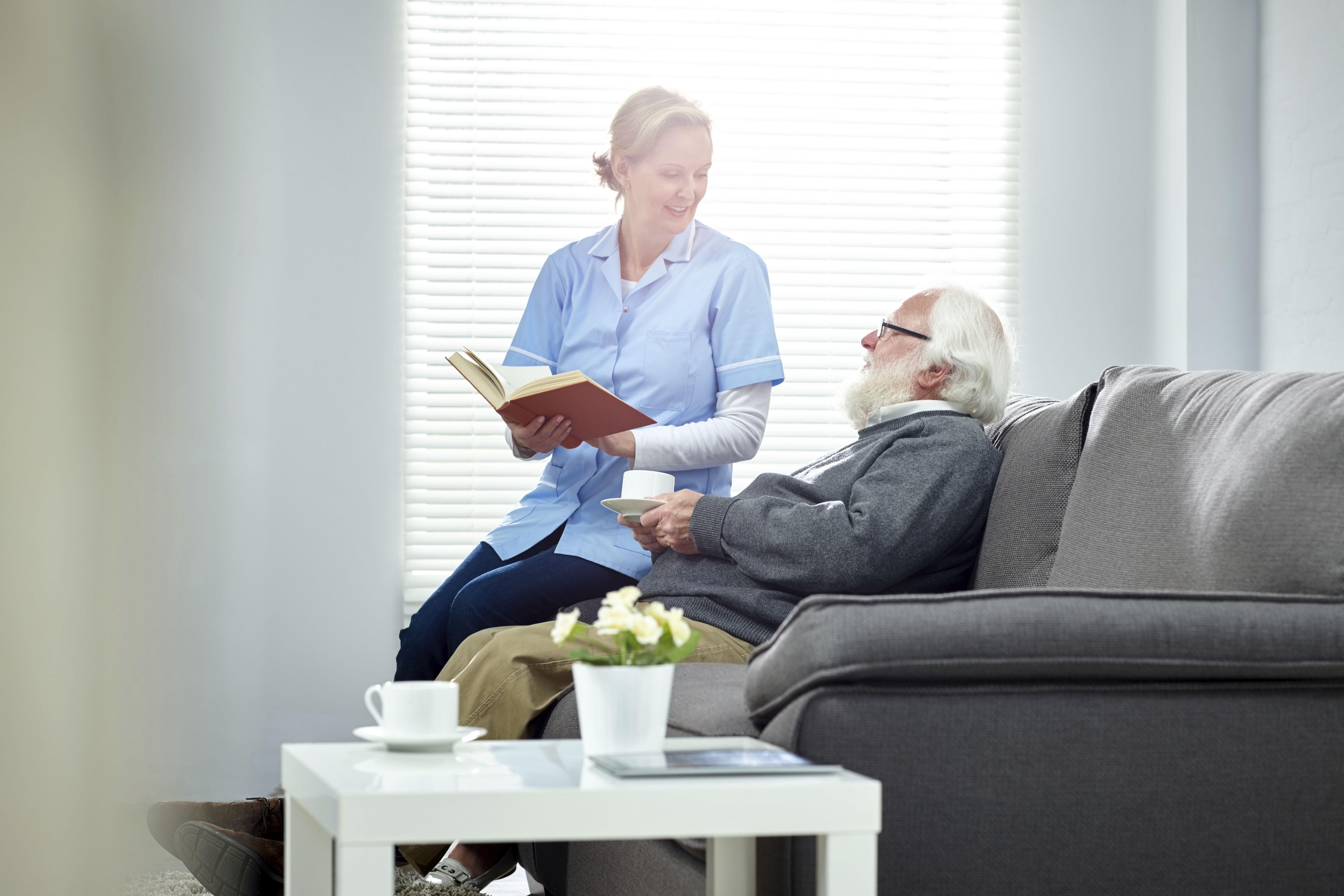 Alzheimer's disease: Five things to know