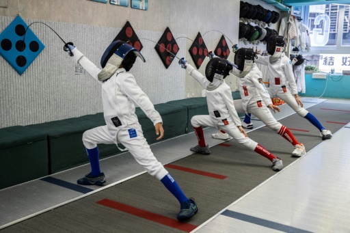 Hong Kong young fencers draw inspiration from Olympic 'Sword Queen'
