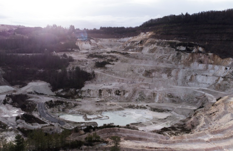EU unveils critical material projects to cut China dependence