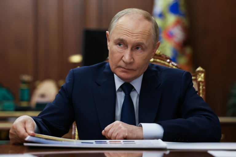 Russia vows to press offensive, rejects idea Ukraine can retake land