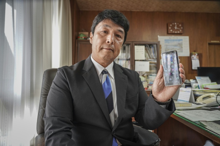 'Time runs away': Japan's city with a two-hour cap on phone use