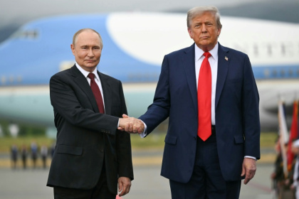Russian President Vladimir Putin and US President Donald Trump plan to meet in Budapest, Hungary, months after their previous summit in Alaska - ANDREW CABALLERO-REYNOLDS (AFP)