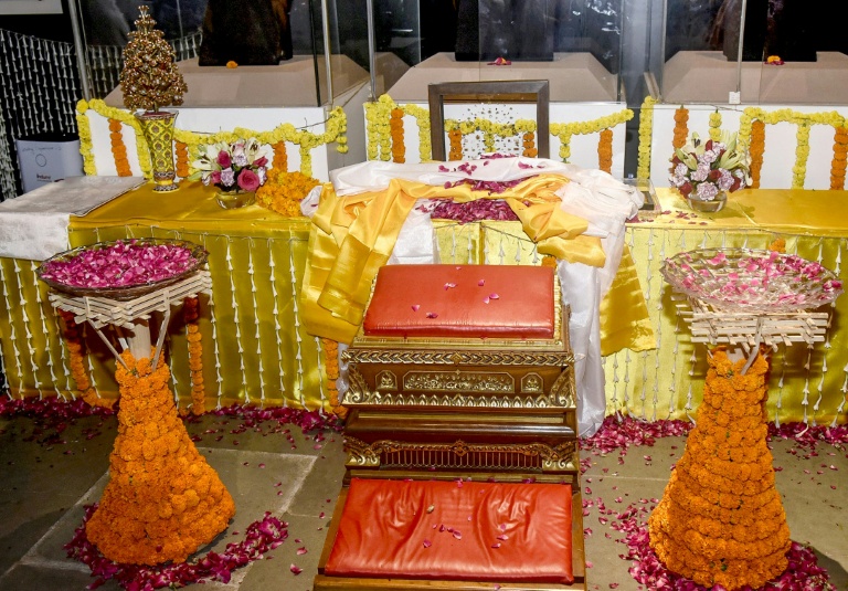 India unveils Buddha gems after century abroad