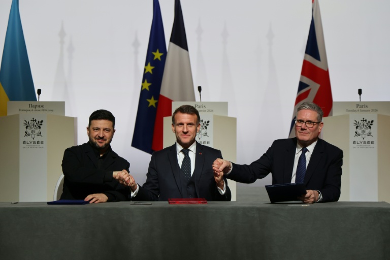 Talks on Ukraine guarantees to continue after Paris 'progress'