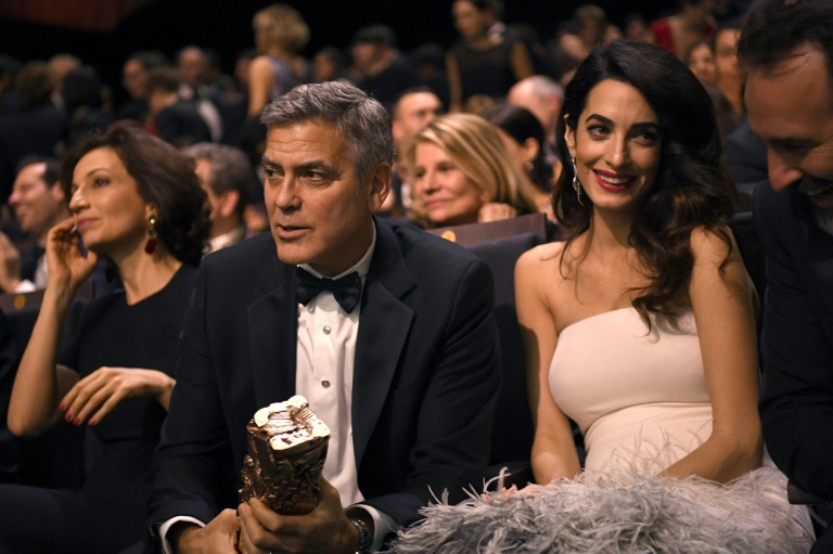 Trump joins criticism of Clooney's French passport