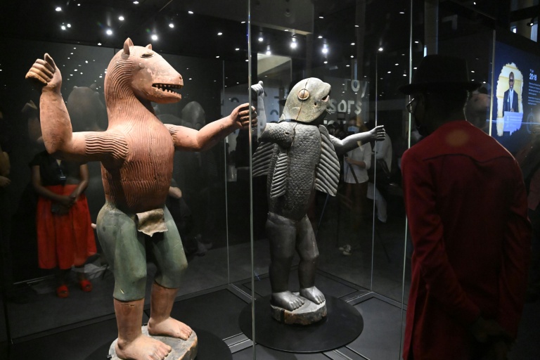French Senate adopts bill to return colonial-era art